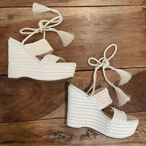 SCHUTZ Bendy Crochet Espadrille Platform Sandals Women’s Size 7.5 Cream/ Ivory